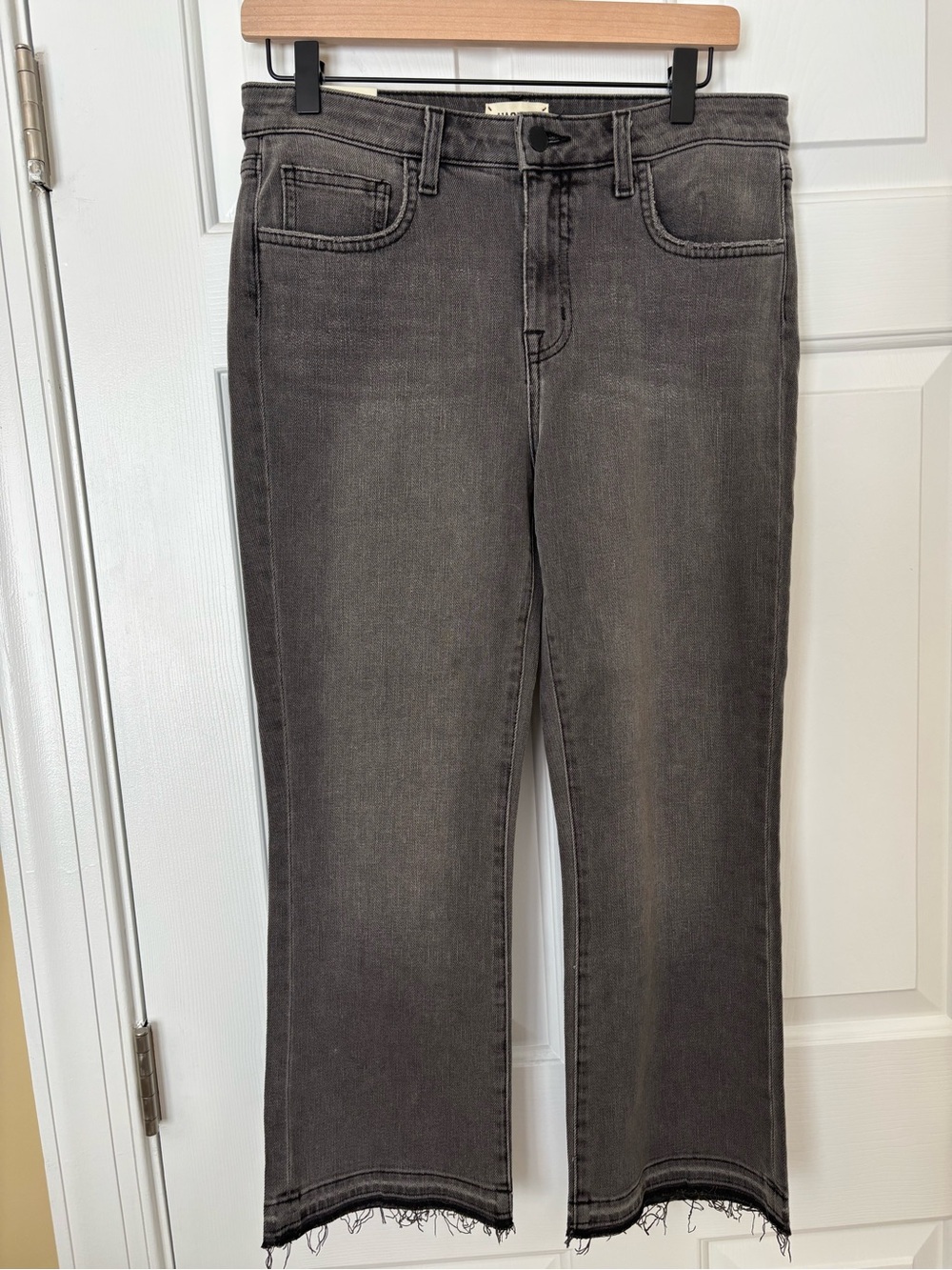 L'AGENCE Women’s Grey Cropped Baby Flare Jeans Size 29 NWT